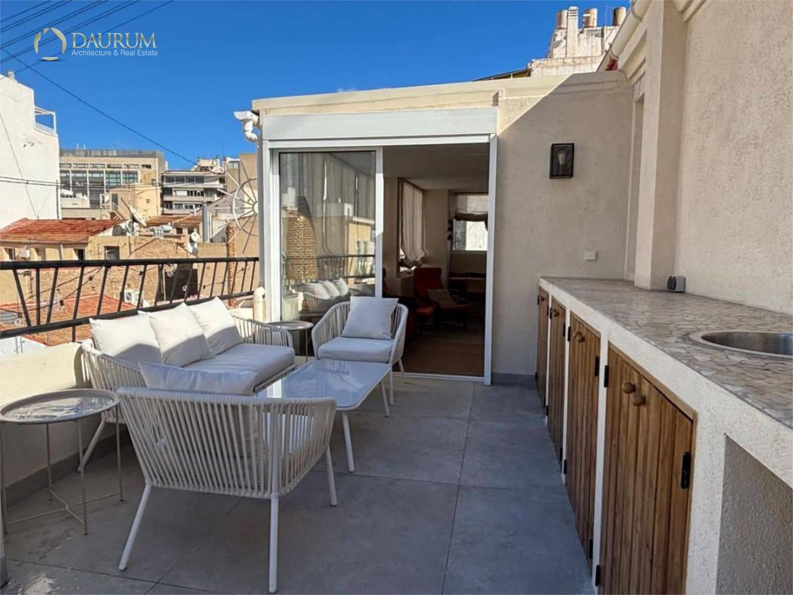 Ático de 2 habitaciones en Alicante / Alacant ciudad en venta - 590.000 € (Ref: 9603284)