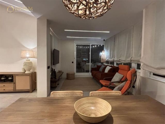 Ático de 2 habitaciones en Alicante / Alacant ciudad en venta - 590.000 € (Ref: 9603284)