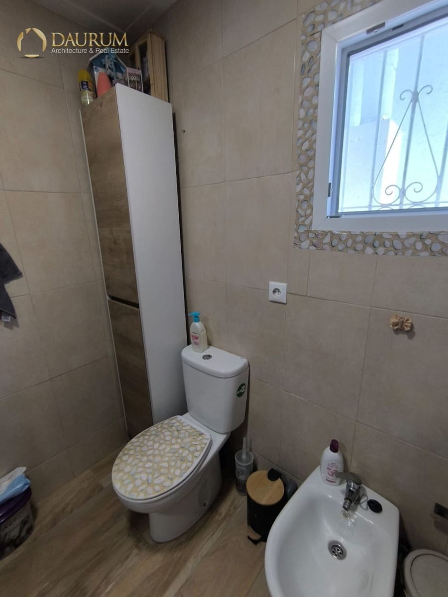 2 slaapkamer Villa te koop in La Hoya met zwembad garage - € 250.000 (Ref: 9603285)