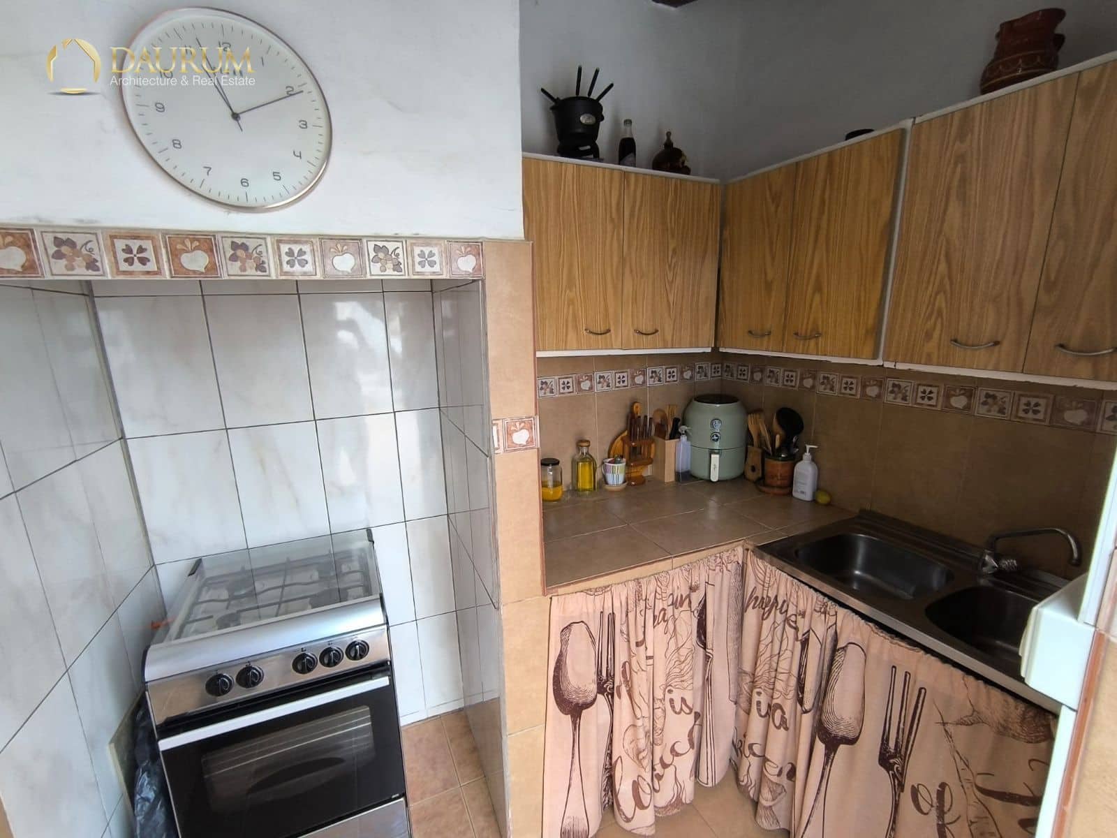 2 slaapkamer Villa te koop in La Hoya met zwembad garage - € 250.000 (Ref: 9603285)