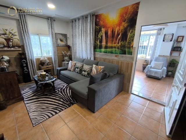 2 slaapkamer Villa te koop in La Hoya, Elche / Elx met zwembad garage - € 250.000 (Ref: 9603285)