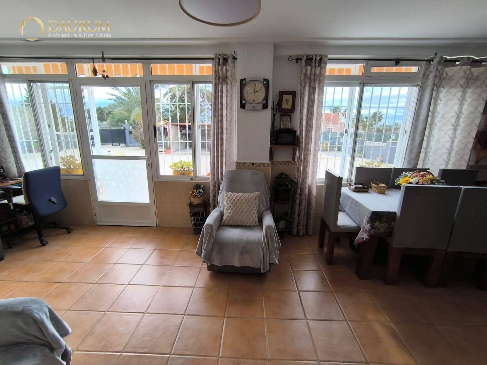 2 slaapkamer Villa te koop in La Hoya met zwembad garage - € 250.000 (Ref: 9603285)