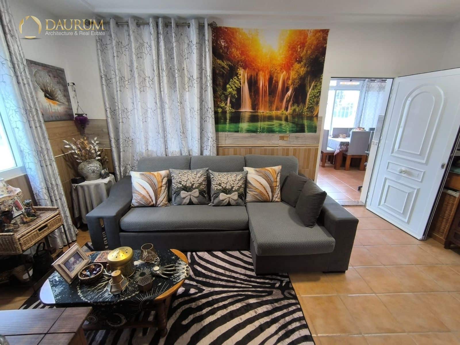 2 slaapkamer Villa te koop in La Hoya met zwembad garage - € 250.000 (Ref: 9603285)