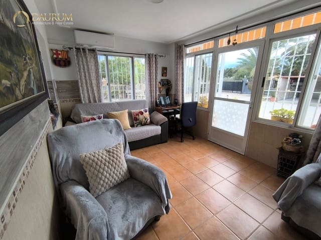 2 slaapkamer Villa te koop in La Hoya, Elche / Elx met zwembad garage - € 250.000 (Ref: 9603285)