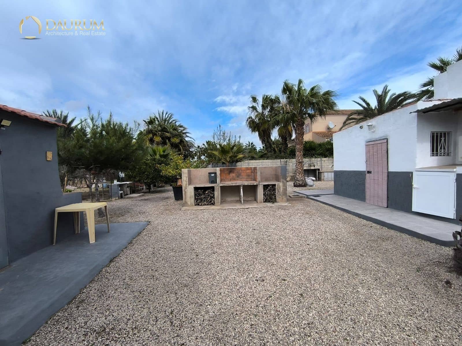 2 slaapkamer Villa te koop in La Hoya met zwembad garage - € 250.000 (Ref: 9603285)