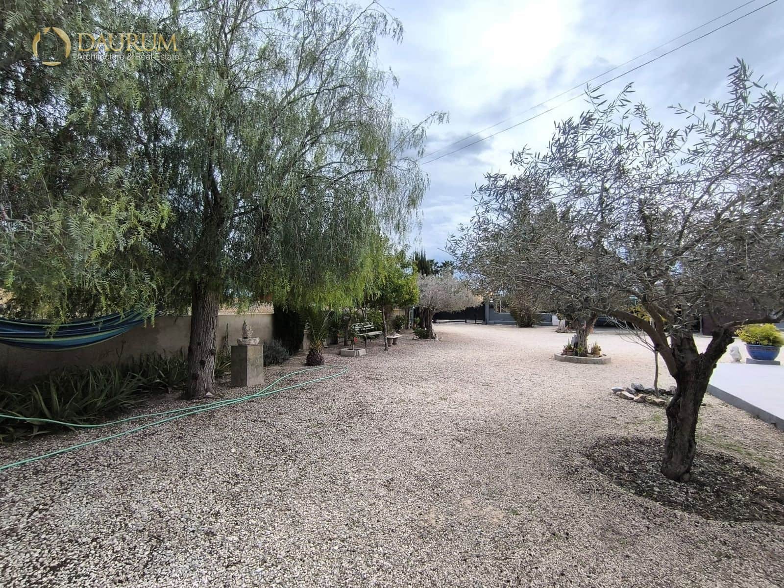 2 slaapkamer Villa te koop in La Hoya met zwembad garage - € 250.000 (Ref: 9603285)