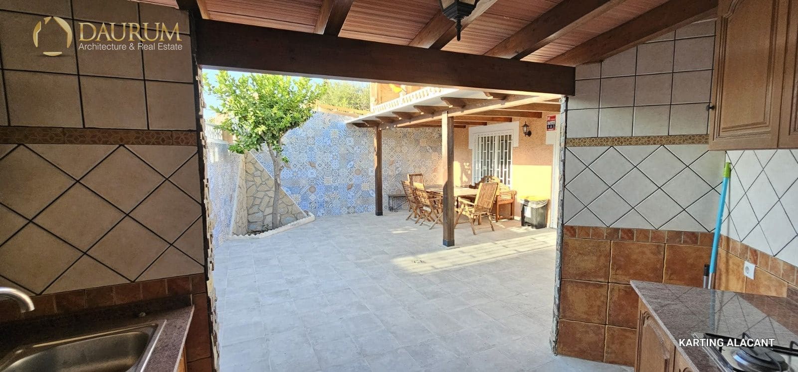 5 soverom Hus til salgs i San Vicente / Sant Vicent del Raspeig med svømmebasseng garasje - € 415 000 (Ref: 9613968)