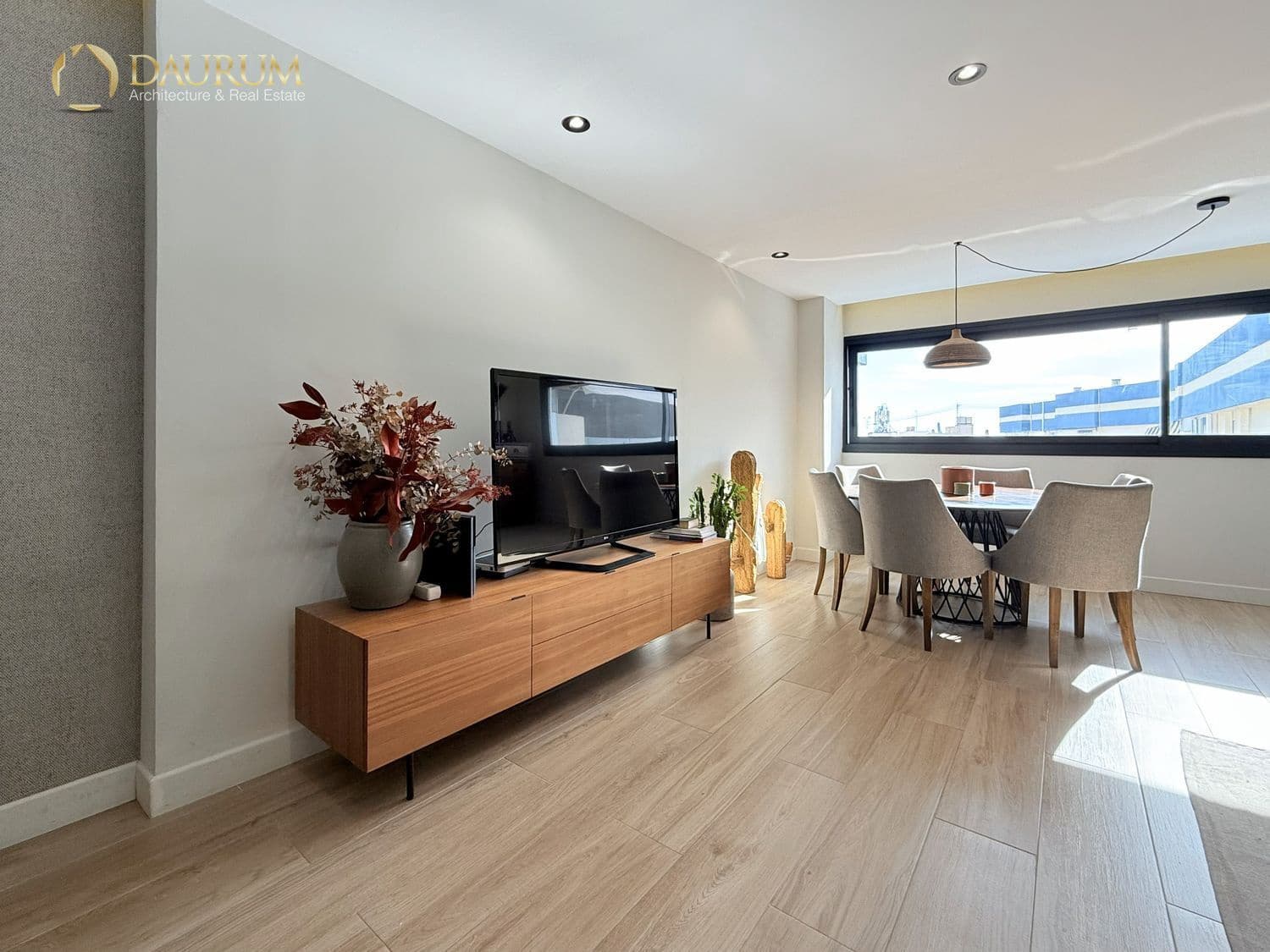 4 makuuhuone Asunto myytävänä paikassa Alicante kaupunki mukana 
autotalli - 680 000 € (Ref: 9623162)