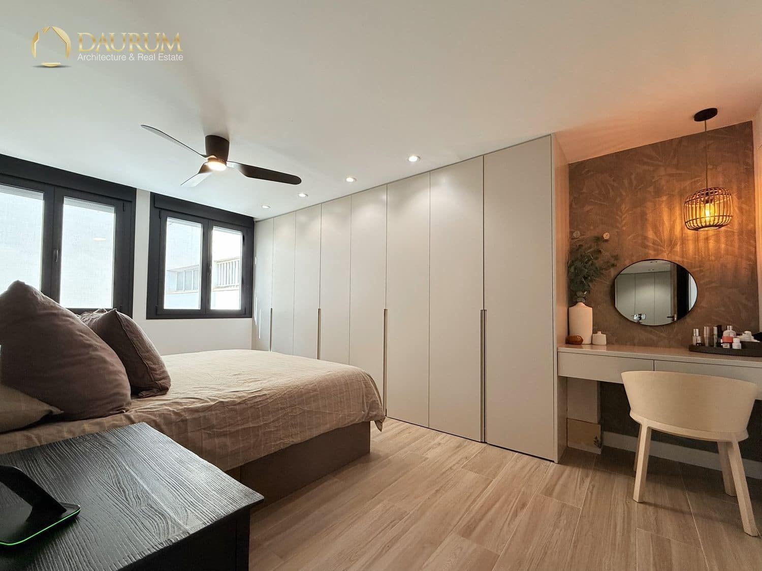 4 makuuhuone Asunto myytävänä paikassa Alicante kaupunki mukana 
autotalli - 680 000 € (Ref: 9623162)