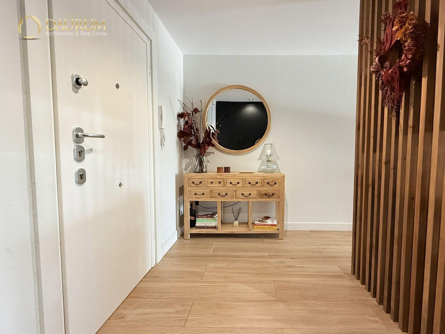 4 makuuhuone Asunto myytävänä paikassa Alicante kaupunki mukana 
autotalli - 680 000 € (Ref: 9623162)