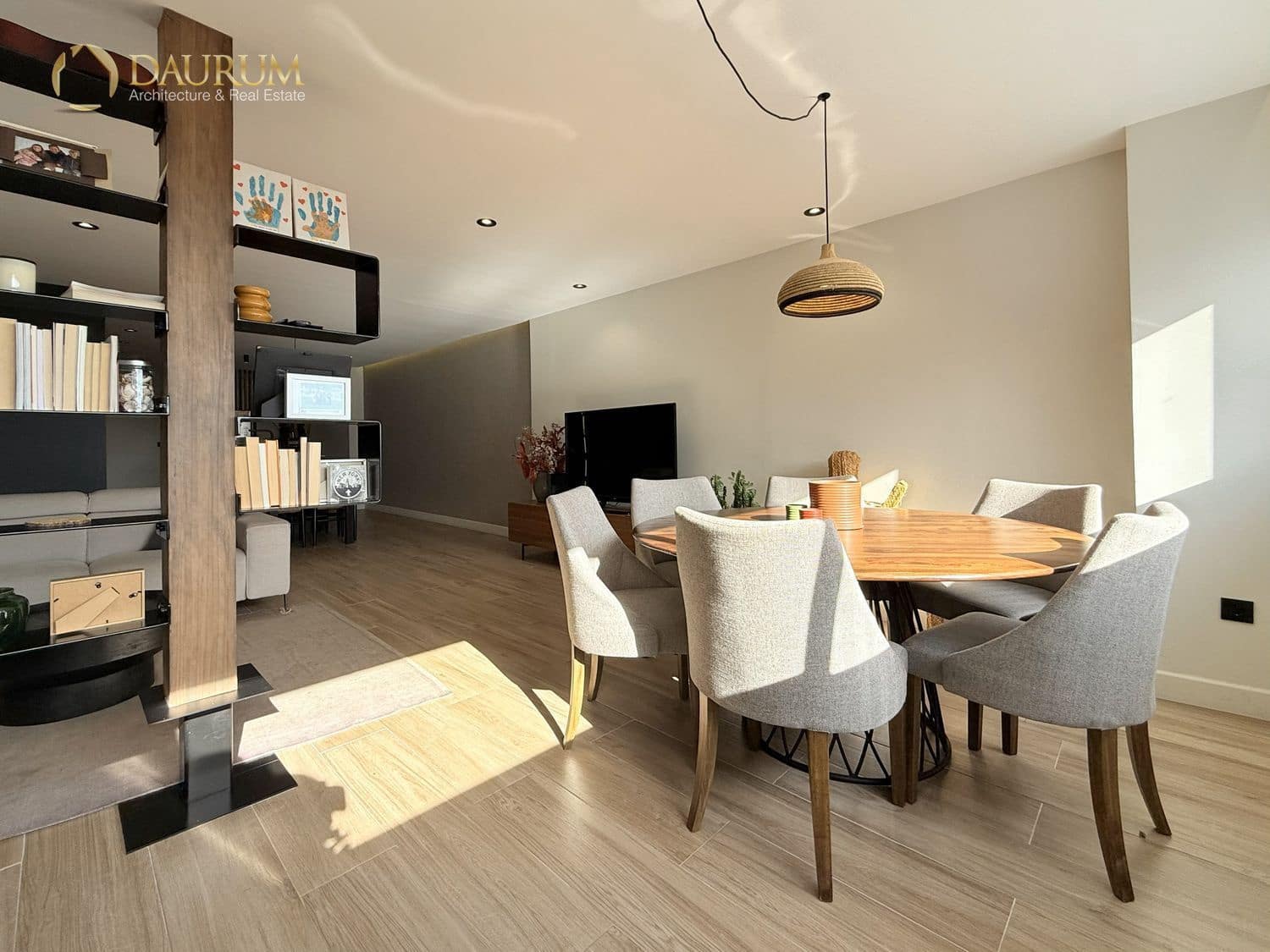 4 makuuhuone Asunto myytävänä paikassa Alicante kaupunki mukana 
autotalli - 680 000 € (Ref: 9623162)