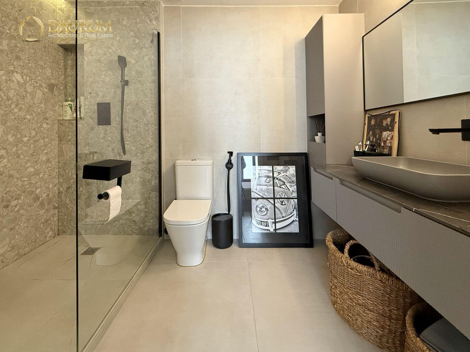 4 makuuhuone Asunto myytävänä paikassa Alicante kaupunki mukana 
autotalli - 680 000 € (Ref: 9623162)