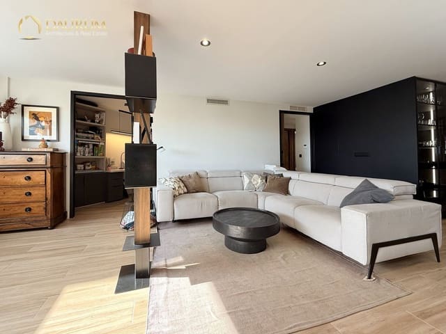 4 makuuhuone Asunto myytävänä paikassa Ensanche - Diputacion, Alicante kaupunki mukana 
autotalli - 680 000 € (Ref: 9623162)