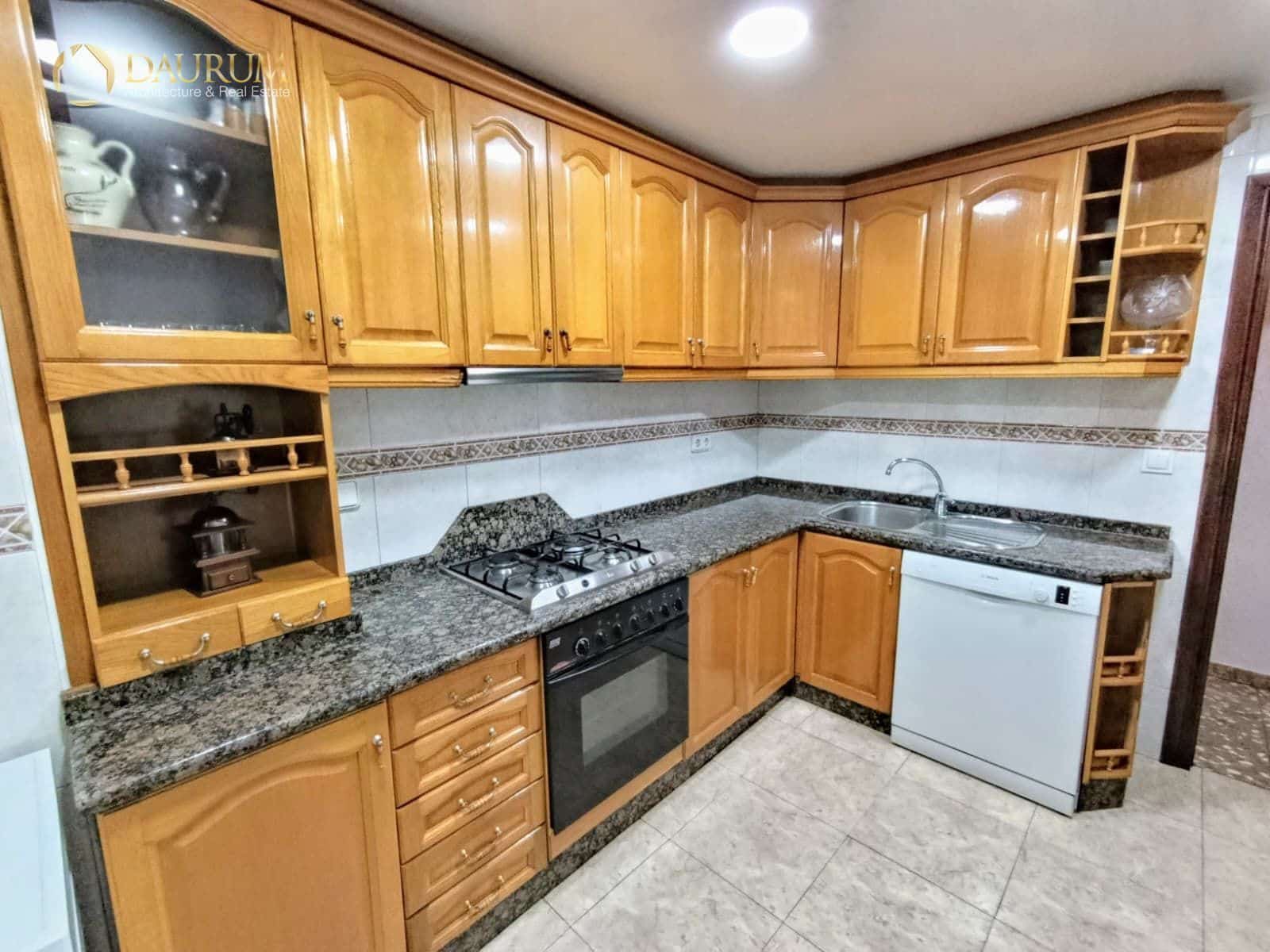 3 soverom Leilighet til salgs i Alicante by - € 165 000 (Ref: 9626189)