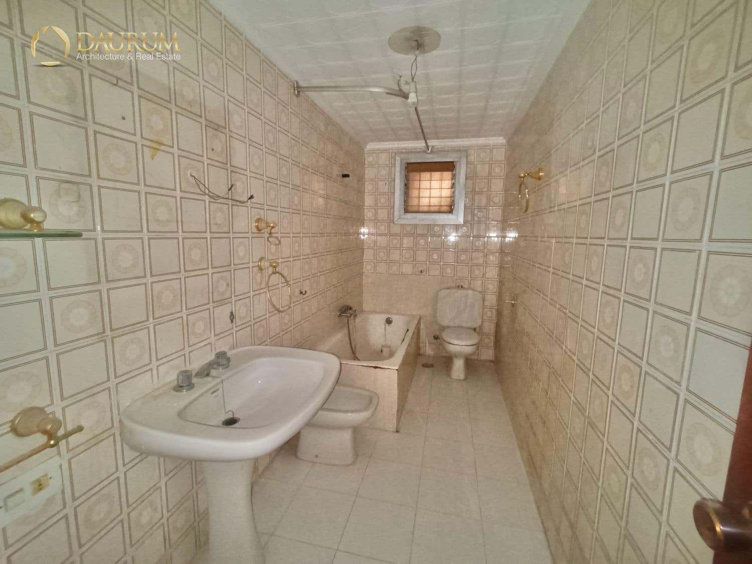 4 sovrum Lägenhet till salu i Alicante stad - 230 000 € (Ref: 9626443)