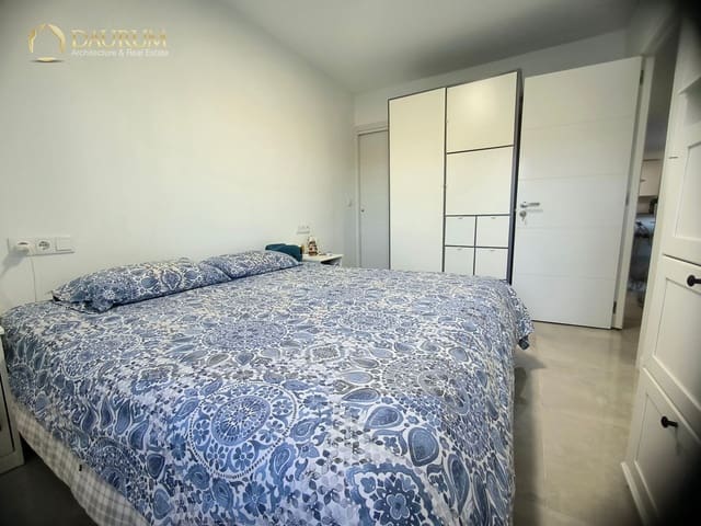 Piso de 3 habitaciones en Alicante / Alacant ciudad en venta - 198.700 € (Ref: 9626444)