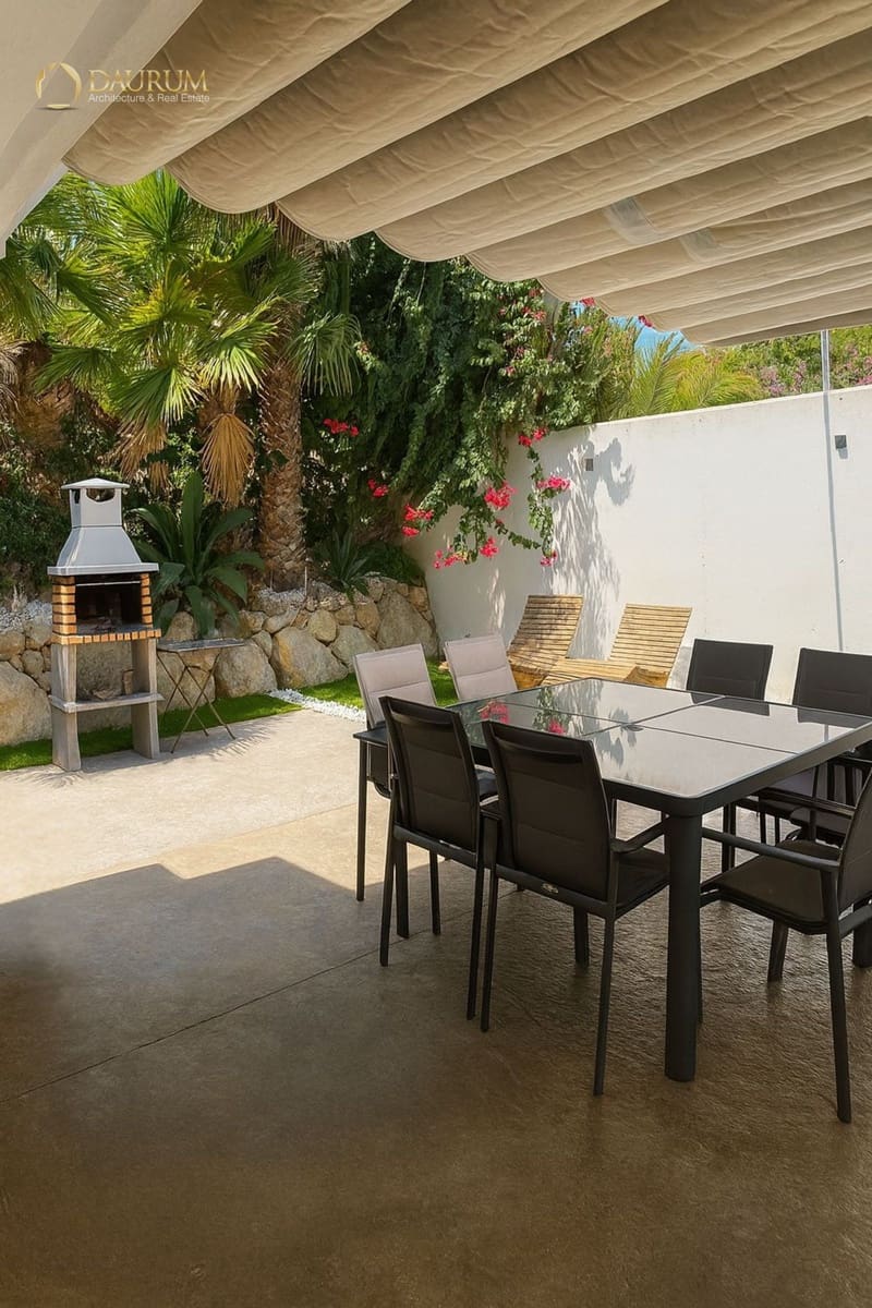 5 soverom Villa til salgs i Muchamiel / Mutxamel med svømmebasseng garasje - € 680 000 (Ref: 9626734)