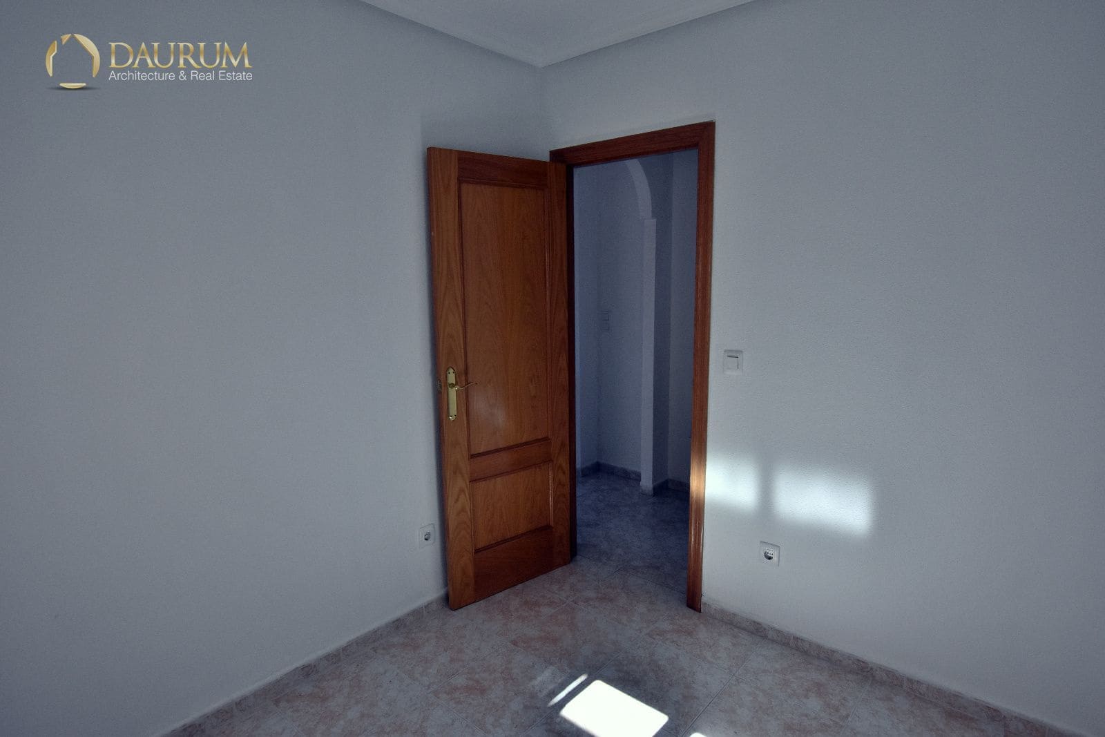 2 soveværelse Penthouse til salg i Santa Pola med swimmingpool garage - € 150.000 (Ref: 9631378)