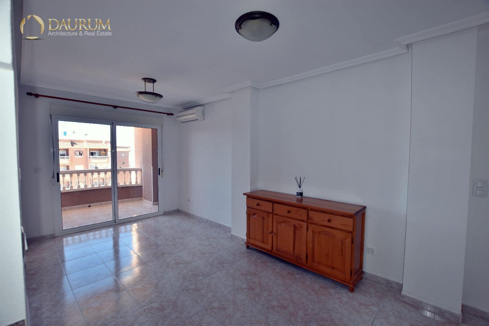 2 soveværelse Penthouse til salg i Santa Pola med swimmingpool garage - € 150.000 (Ref: 9631378)