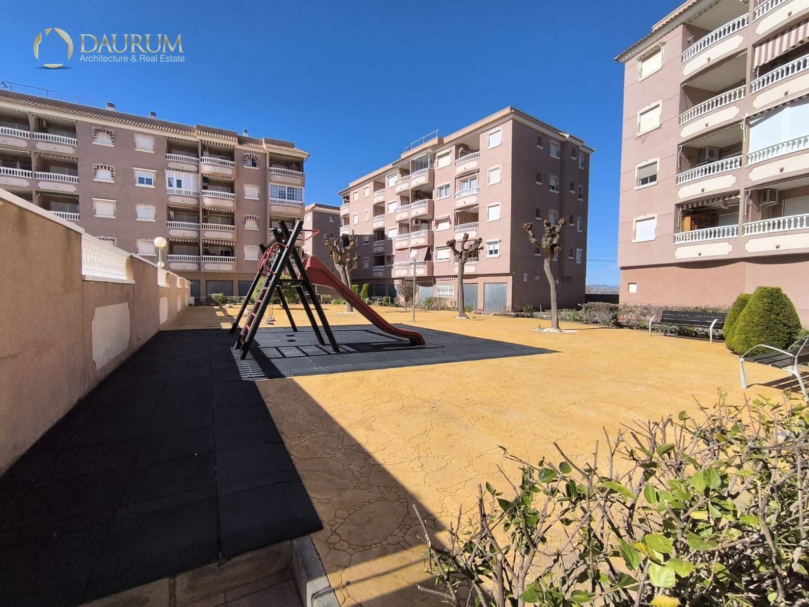 2 soveværelse Penthouse til salg i Santa Pola med swimmingpool garage - € 150.000 (Ref: 9631378)
