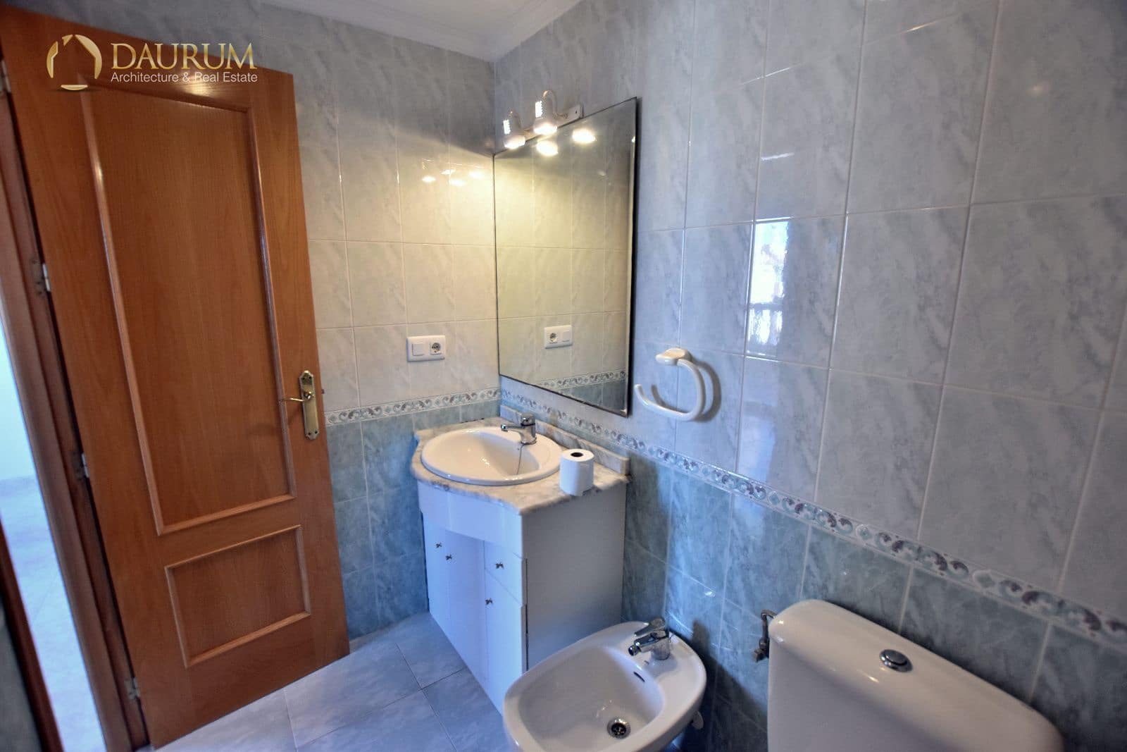 2 soveværelse Penthouse til salg i Santa Pola med swimmingpool garage - € 150.000 (Ref: 9631378)