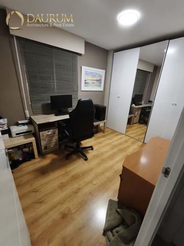 3 soveværelse Penthouse til salg i Playa Poniente, Benidorm med swimmingpool garage - € 250.000 (Ref: 9634823)