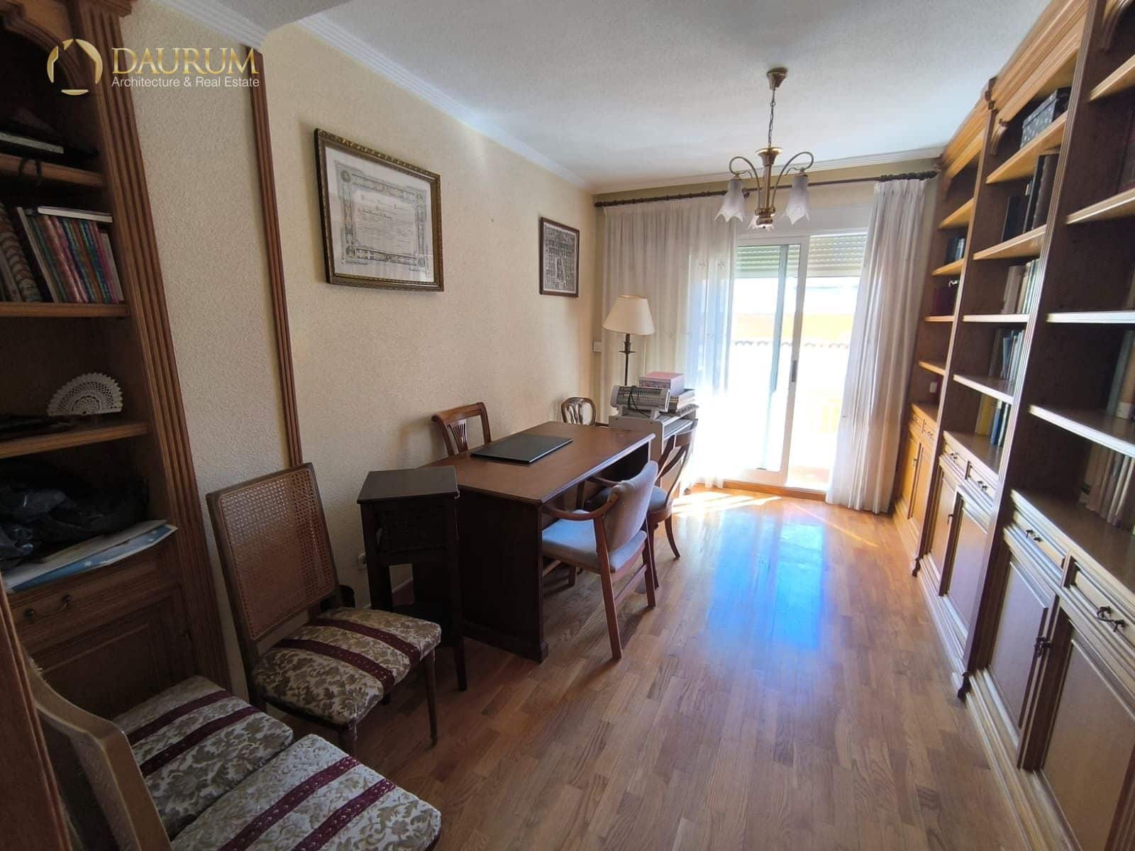 4 quarto Apartamento para venda em Alicante cidade com garagem - 430 000 € (Ref: 9642179)
