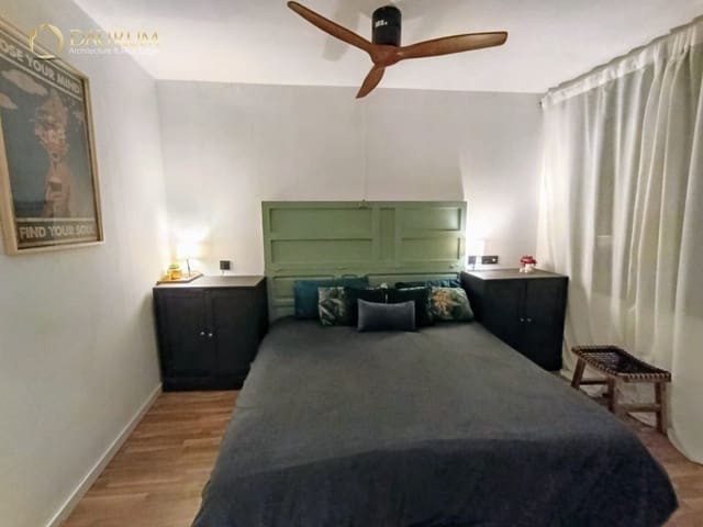 Chalet de 3 habitaciones en Pont Nou - Corazón de Jesús, Elche / Elx en venta - 260.000 € (Ref: 9642180)