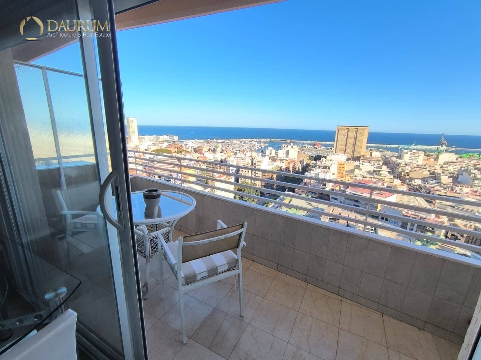 Apartamento para venda em Alicante cidade - 280 000 € (Ref: 9646090)