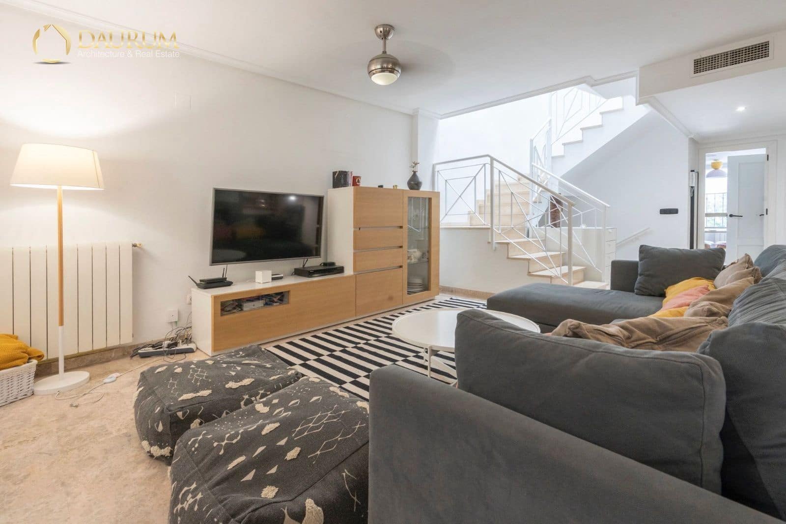 6 bedroom Townhouse for sale in Muchamiel / Mutxamel with pool garage - € 495,000 (Ref: 9646091)