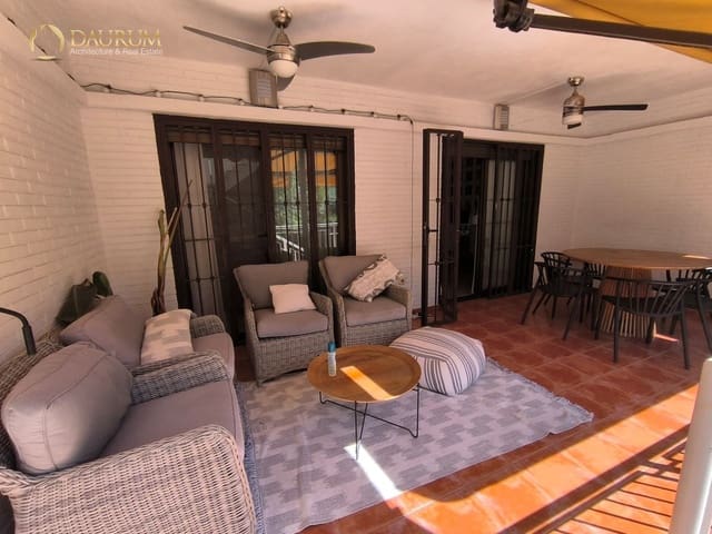 6 bedroom Townhouse for sale in Muchamiel / Mutxamel with pool garage - € 495,000 (Ref: 9646091)