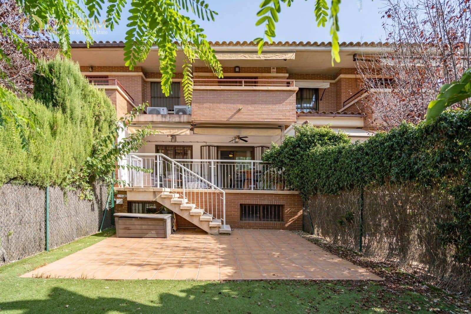 6 bedroom Townhouse for sale in Muchamiel / Mutxamel with pool garage - € 495,000 (Ref: 9646091)