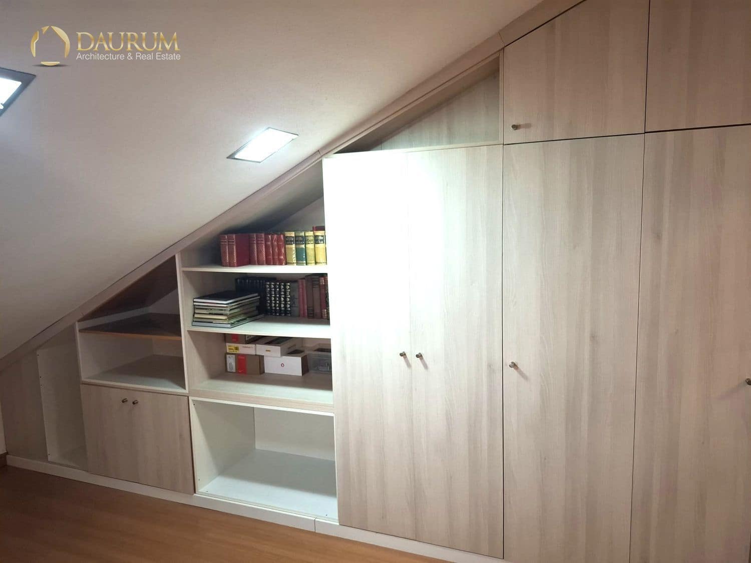 6 Zimmer Haus zu verkaufen in Alicante / Alacant Stadt mit Garage - 460.000 € (Ref: 9646092)