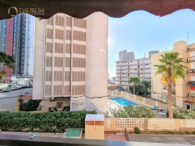 2 quarto Apartamento para venda em Benidorm com piscina garagem - 240 000 € (Ref: 9650593)