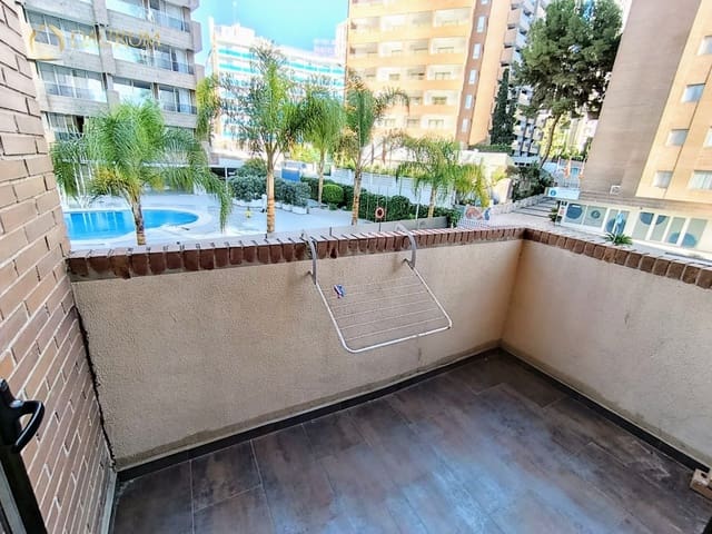 2 quarto Apartamento para venda em Benidorm com piscina garagem - 240 000 € (Ref: 9650593)