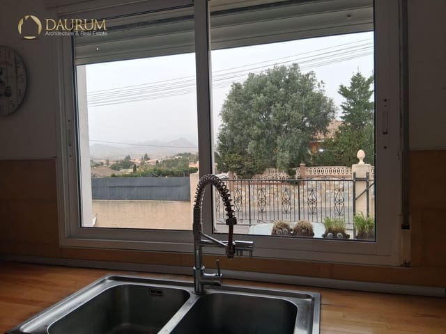 4 makuuhuone Huvila myytävänä paikassa Busot mukana 
autotalli - 295 000 € (Ref: 9656856)