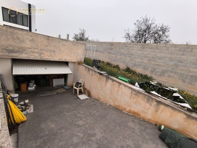 4 bedroom Villa for sale in Crevillente / Crevillent with pool garage - € 360,000 (Ref: 9656857)