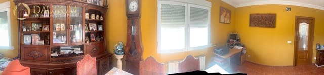 5 bedroom Villa for sale in Ciudad de Asís, Alicante / Alacant city with garage - € 500,000 (Ref: 9656858)