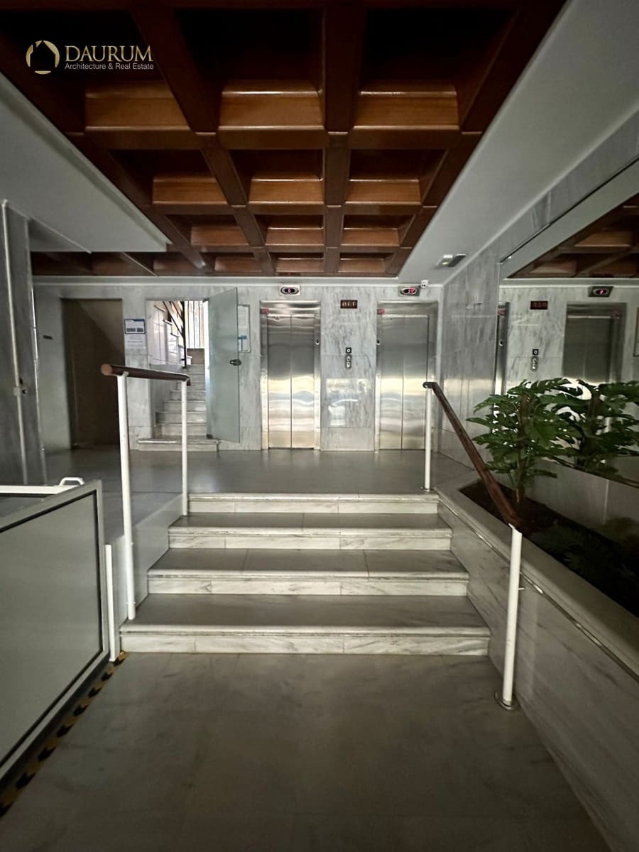 2 Zimmer Wohnung zu verkaufen in Benidorm mit Pool - 270.000 € (Ref: 9657854)