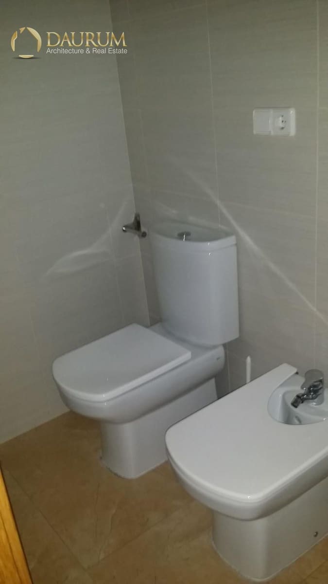 Piso de 2 habitaciones en Elche / Elx en venta con garaje - 175.000 € (Ref: 9665120)