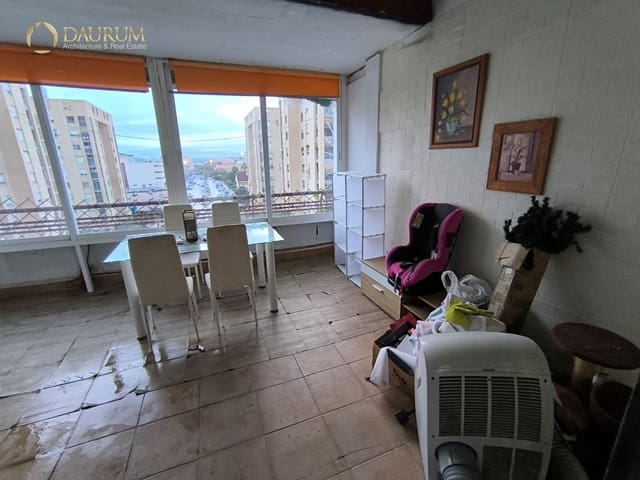 2 makuuhuone Asunto myytävänä paikassa Benalúa, Alicante kaupunki - 124 000 € (Ref: 9665259)