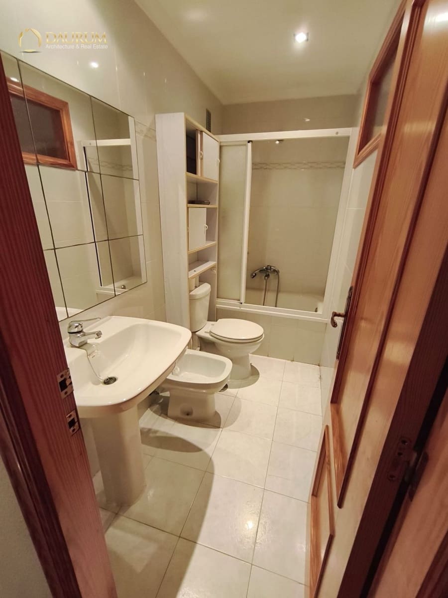 Piso de 3 habitaciones en Santa Pola en venta - 229.000 € (Ref: 9665260)