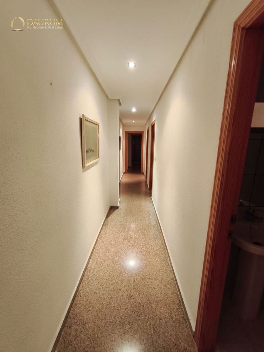 Piso de 3 habitaciones en Santa Pola en venta - 229.000 € (Ref: 9665260)