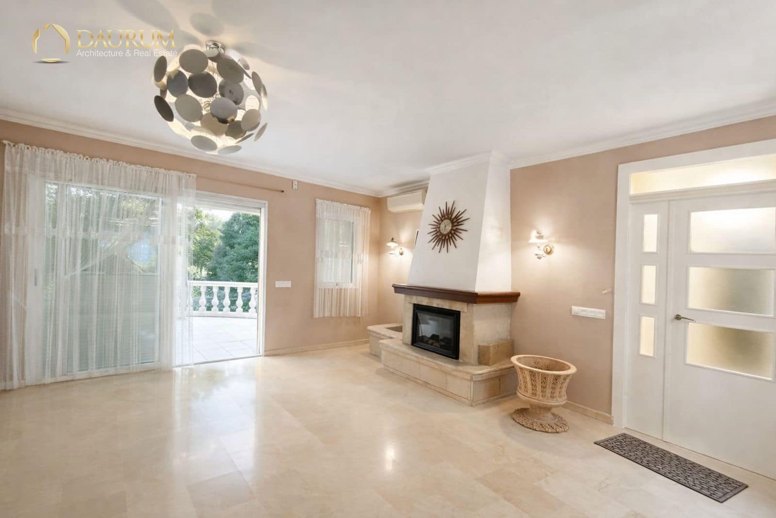 4 makuuhuone Huvila myytävänä paikassa Barranco Hondo mukana uima-altaan 
autotalli - 550 000 € (Ref: 9665261)