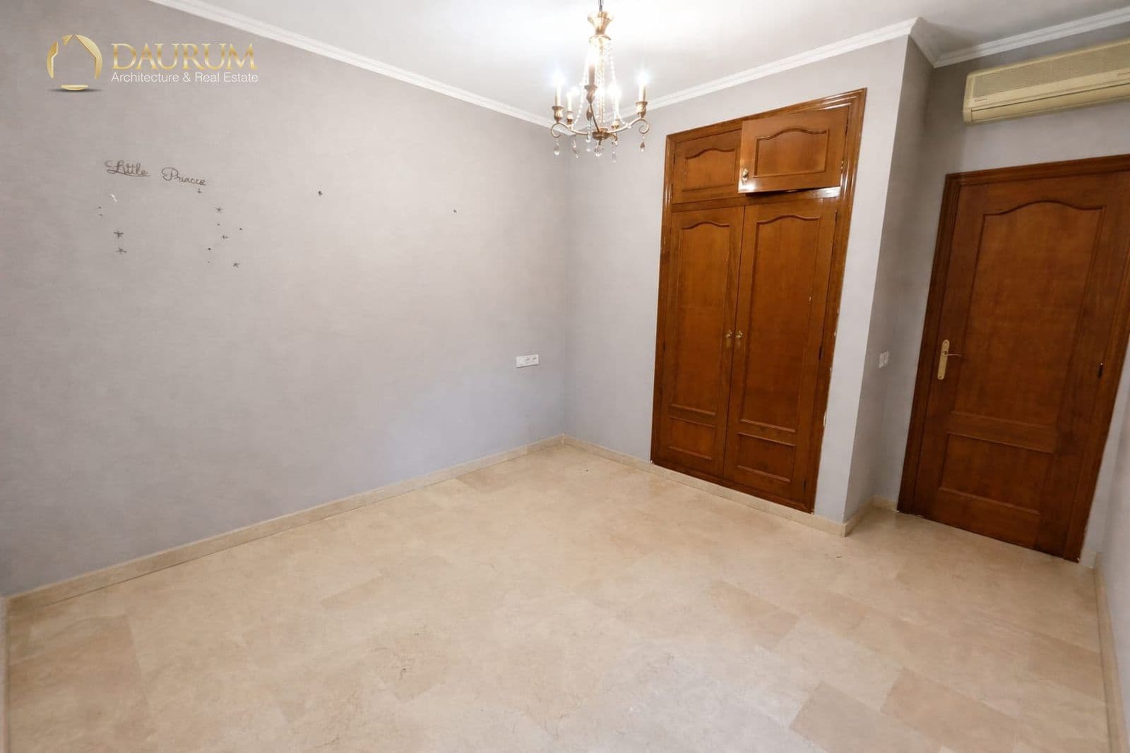 4 makuuhuone Huvila myytävänä paikassa Barranco Hondo mukana uima-altaan 
autotalli - 550 000 € (Ref: 9665261)