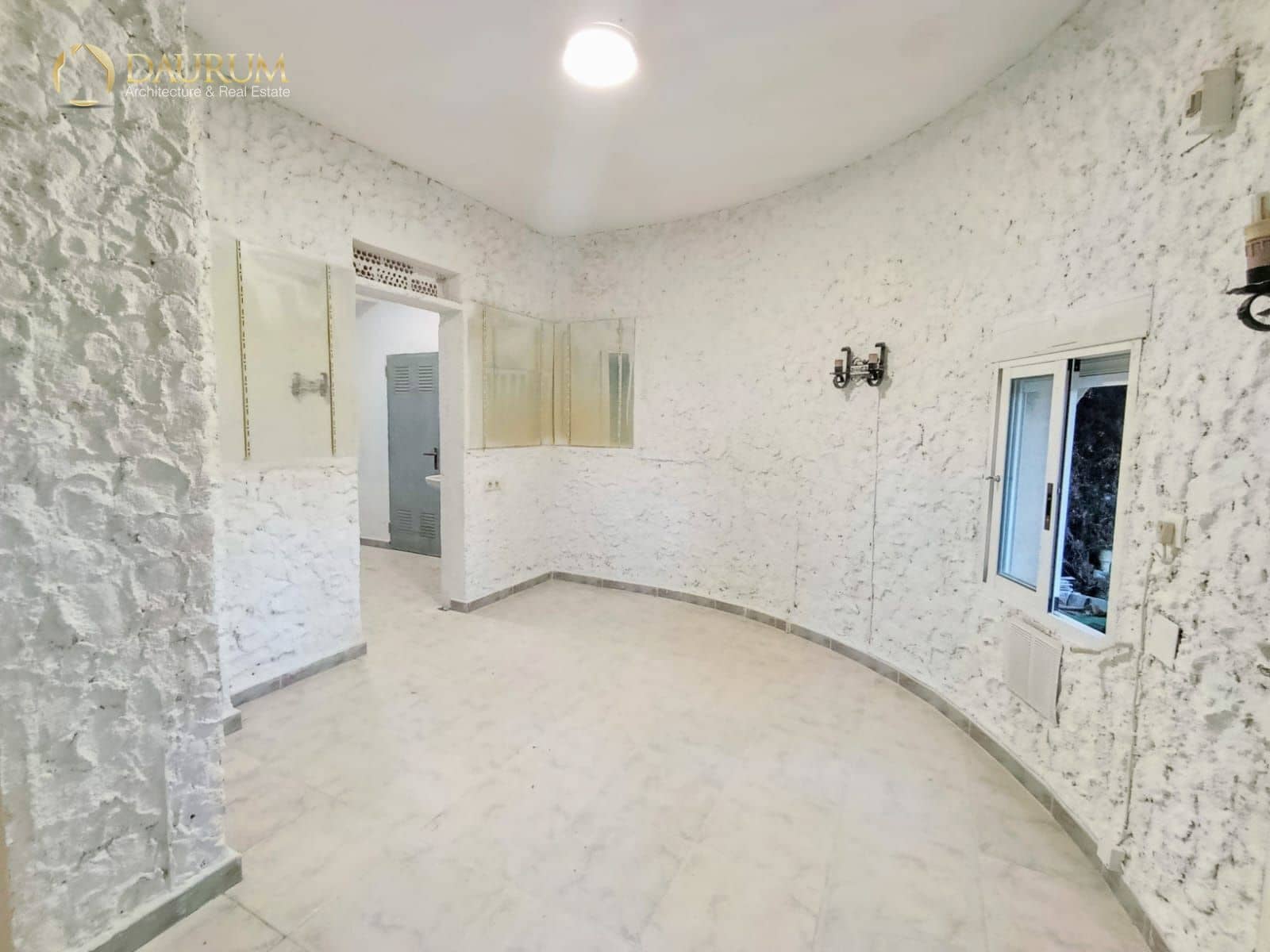 4 makuuhuone Huvila myytävänä paikassa Barranco Hondo mukana uima-altaan 
autotalli - 550 000 € (Ref: 9665261)