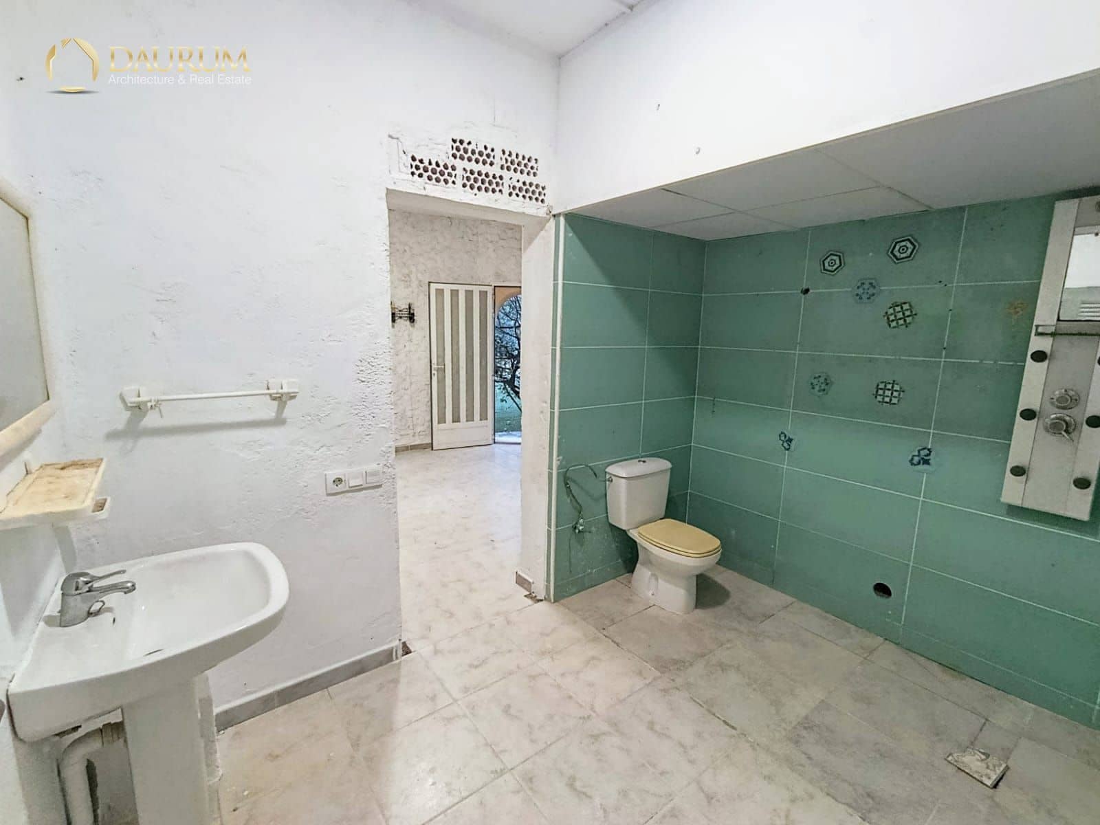 4 makuuhuone Huvila myytävänä paikassa Barranco Hondo mukana uima-altaan 
autotalli - 550 000 € (Ref: 9665261)