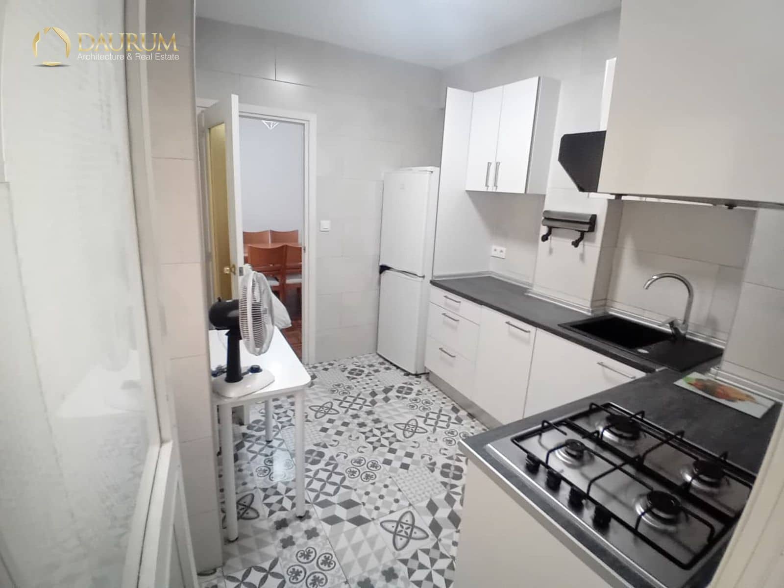 3 makuuhuone Asunto myytävänä paikassa Alicante kaupunki - 189 000 € (Ref: 9669072)