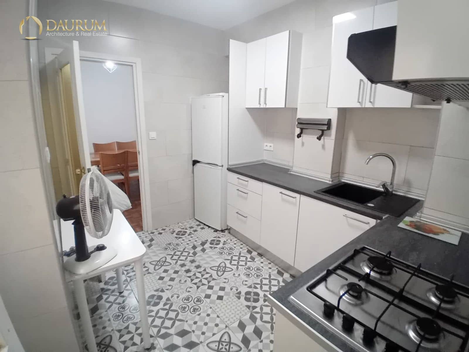 3 makuuhuone Asunto myytävänä paikassa Alicante kaupunki - 189 000 € (Ref: 9669072)