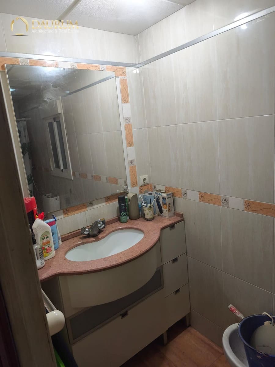 3 chambre Appartement à vendre à Alicante ville - 145 000 € (Ref: 9669073)